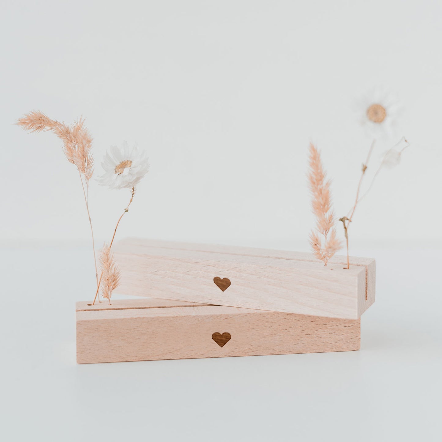 Support de cartes et fleurs séchées "Coeur" en lot de 2