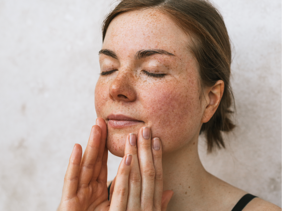 Ganzheitliche Hautpflege: 10 holistische Tipps für eine gesunde Haut