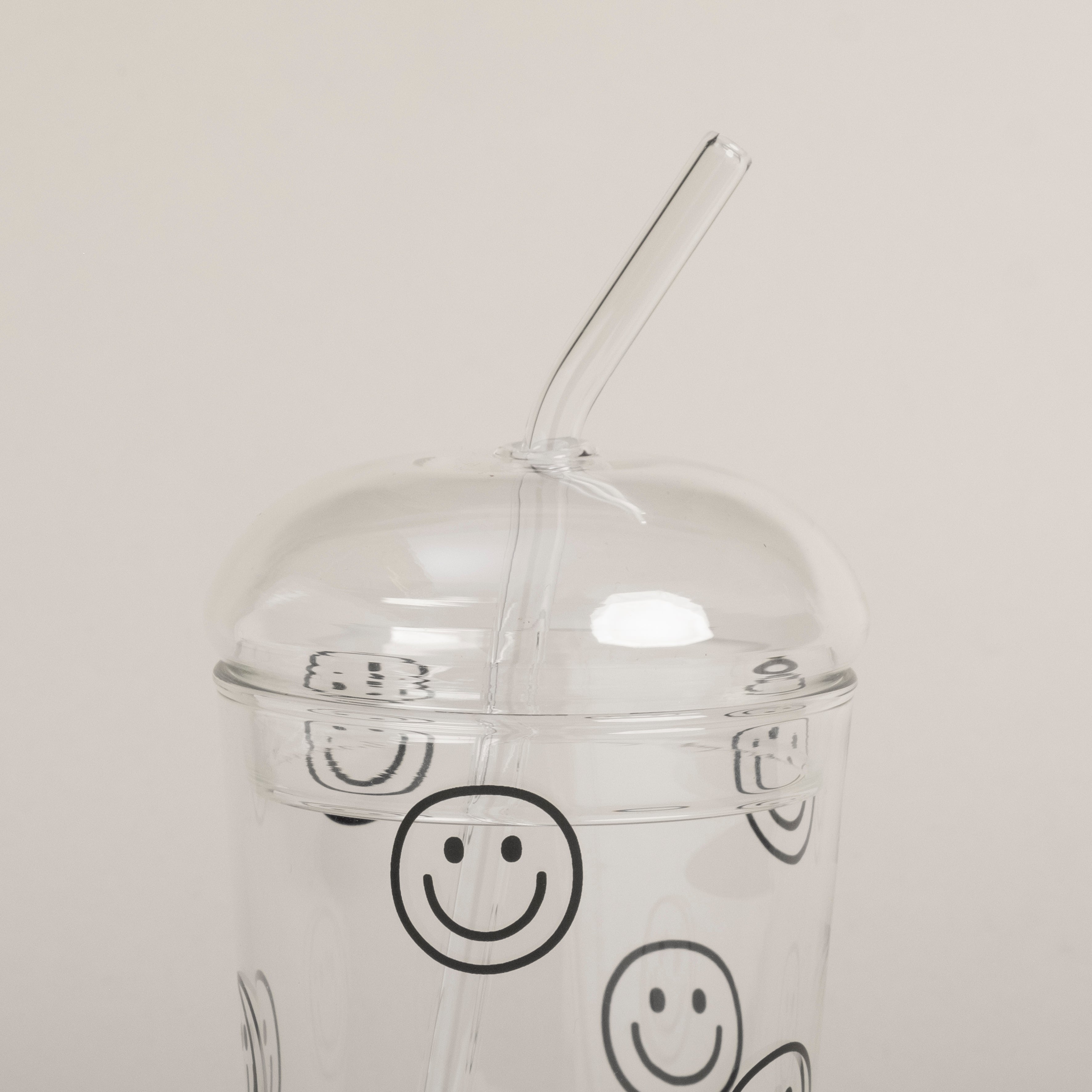 Donne à ton verre ce petit quelque chose avec notre couvercle en verre