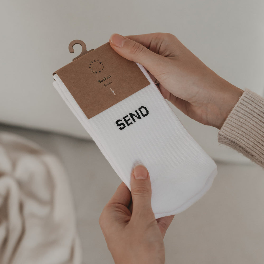 Socken weiß Send nudes | Eulenschnitt 