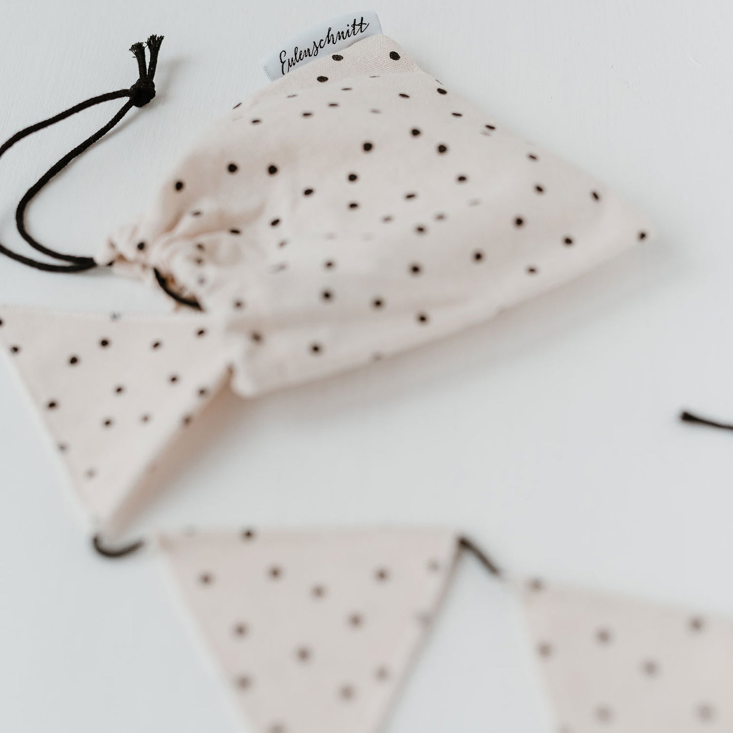 Wimpelkette Punkte aus Stoff