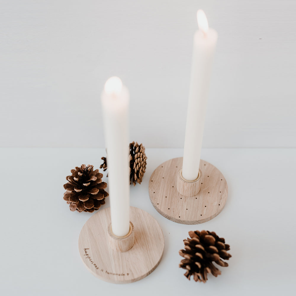 Kerzenständer Happiness aus Eiche
