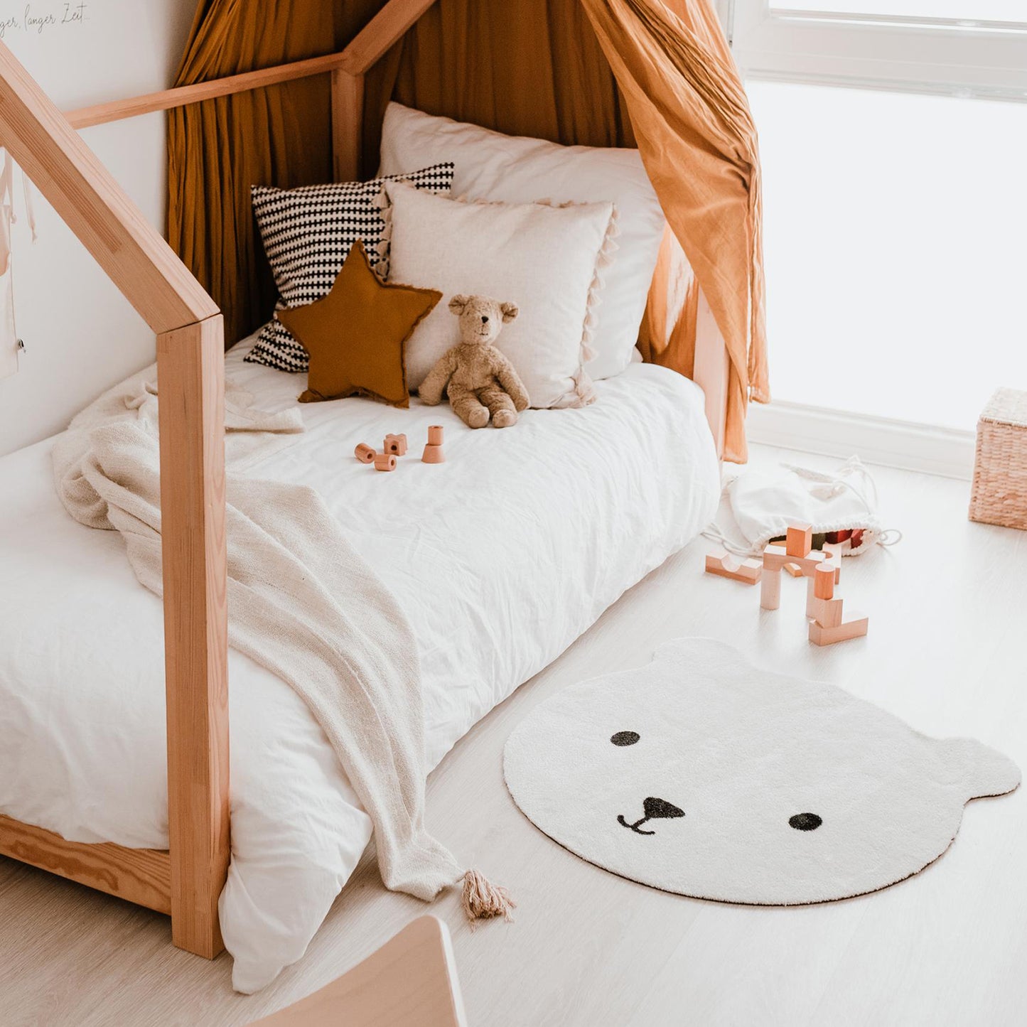 Waschbarer Kinderteppich Bär